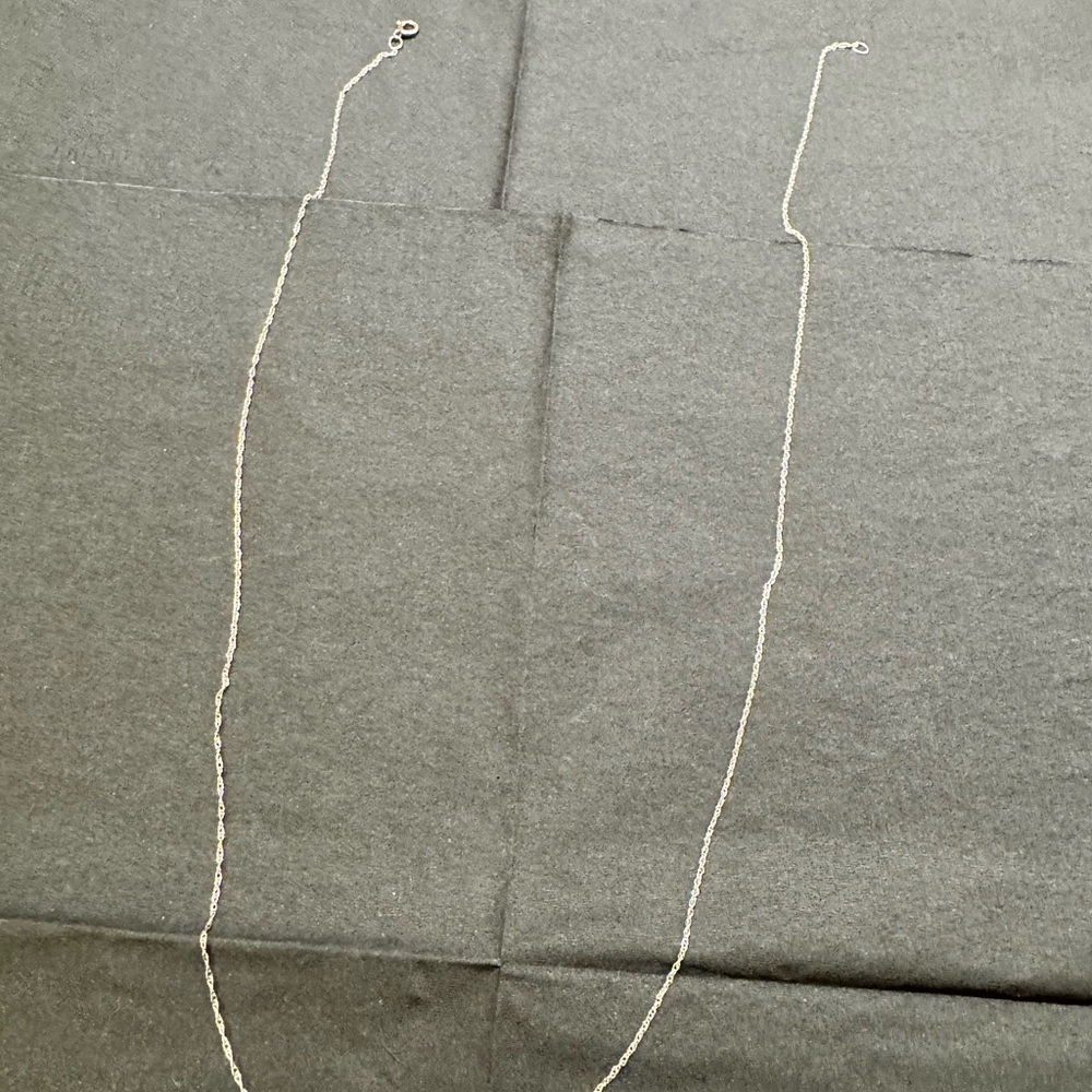 New Delicate 10k White Gold Necklace. 18” Singapore.